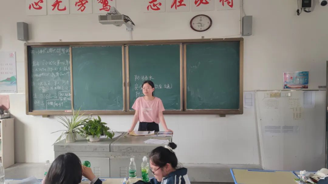 努力成为学生心中的榜样   濂溪区优秀教师   王金涛(图2)