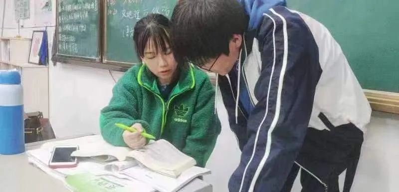 与青春同行，做青春的引路人   濂溪区优秀教师  戚光霞(图2)