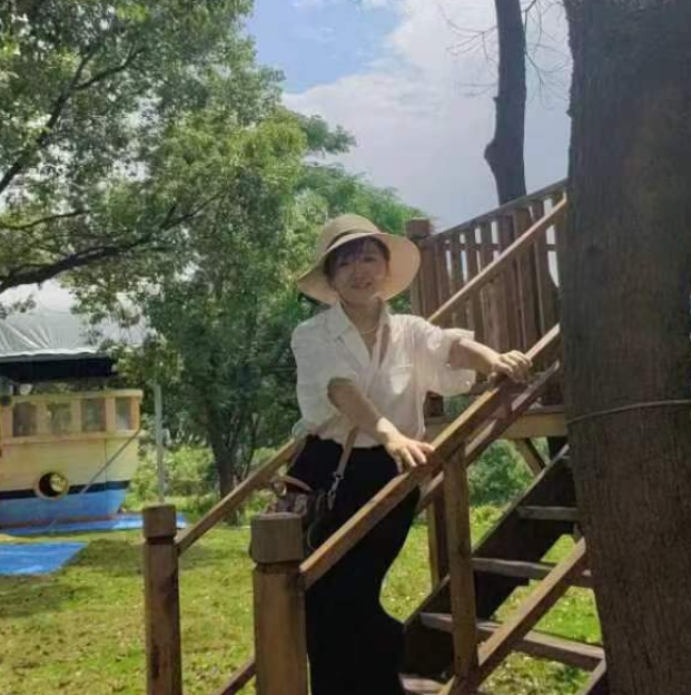 柔风甘雨润桃李,春华秋实爱无声 濂溪区优秀班主任 曾庆萍(图1) 柔风甘雨润桃李,春华秋实爱无声 濂溪区优秀班主任 曾庆萍(图1)