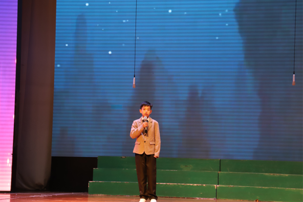 濂溪区一中八年级举行第五届英语风采大赛(图9)