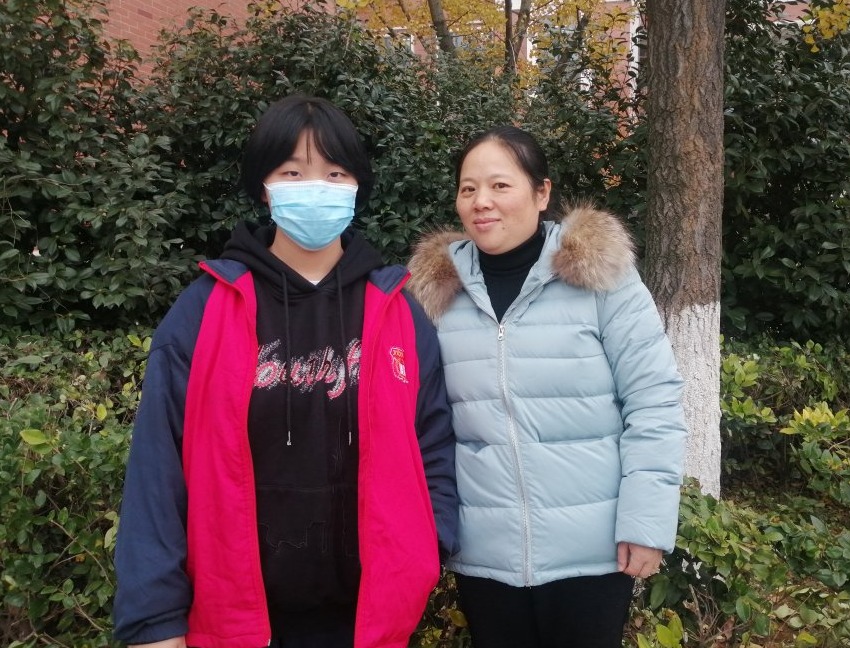 第五届“书香校园”读书月征文比赛系列获奖作文“我和我的老师们”(三)(图3) 梅子平(黄美琪.jpg