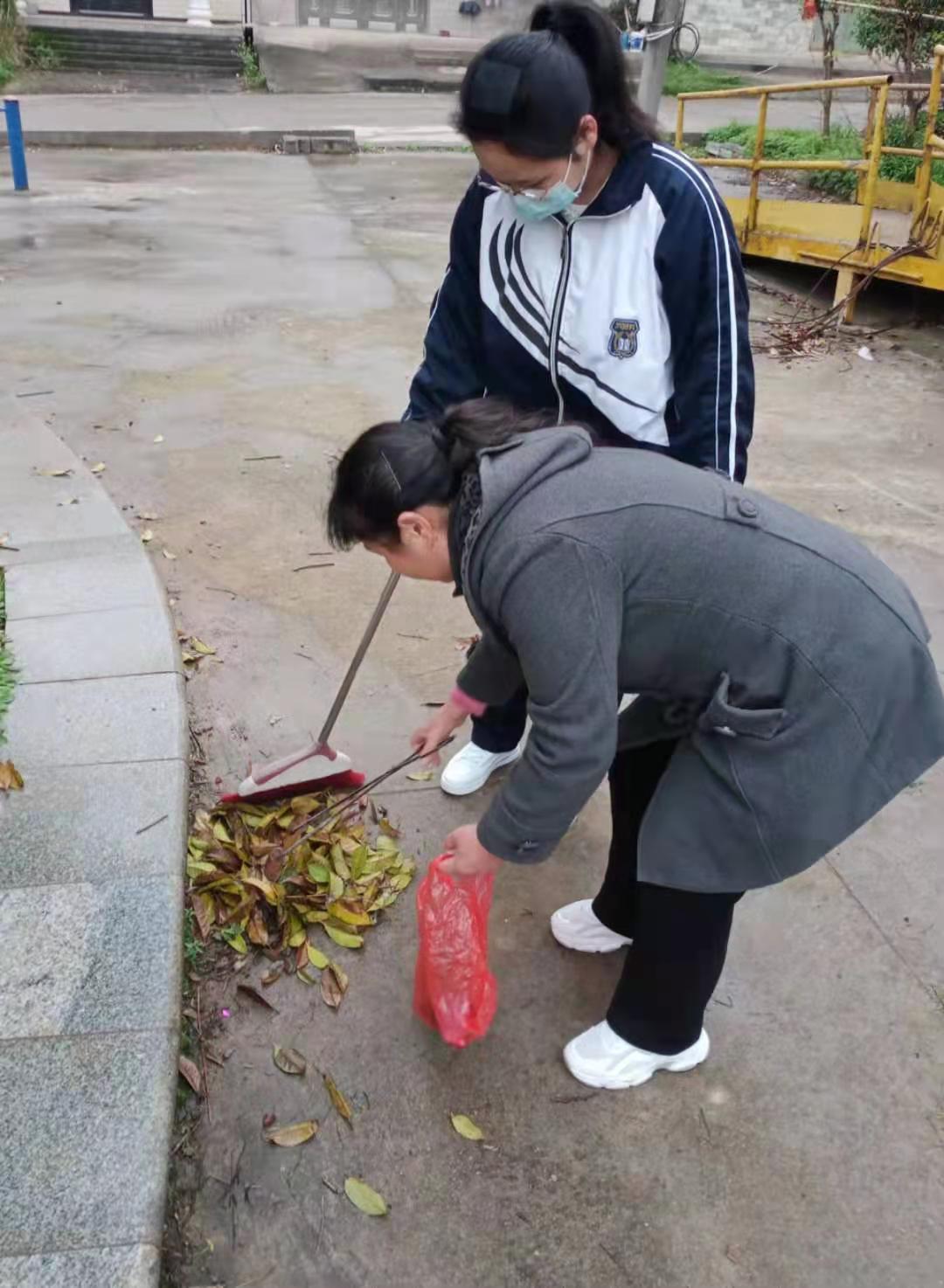 小手拉大手，共创文明城(图6)