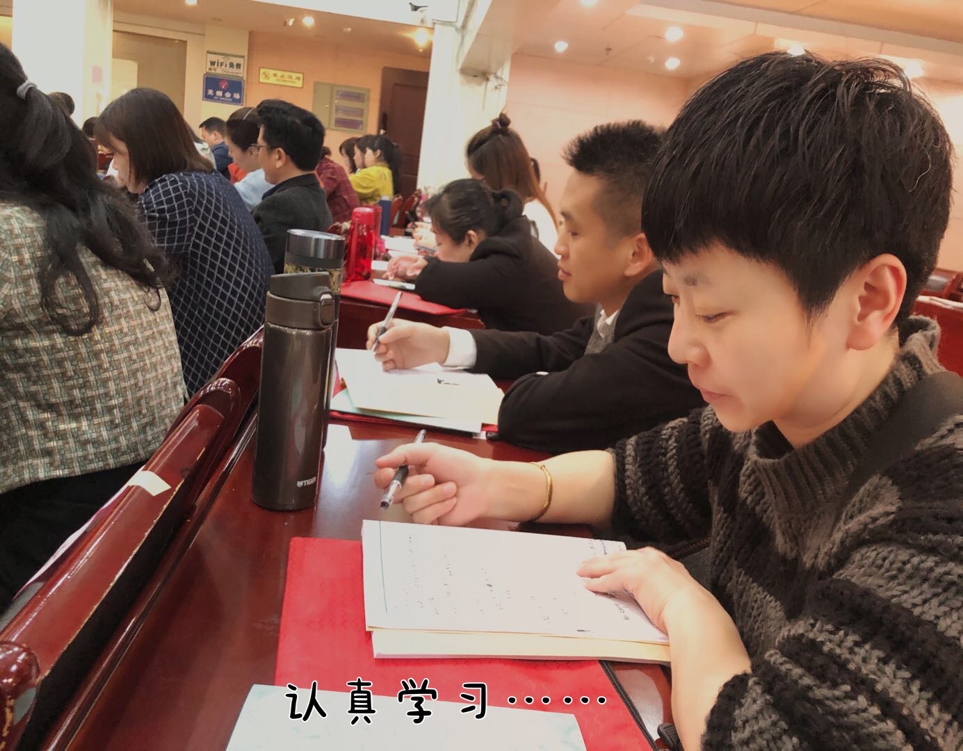 做一个自信、乐观、有韧性的人 ——记江西省第四批中小学学科带头人邹芬(图4)