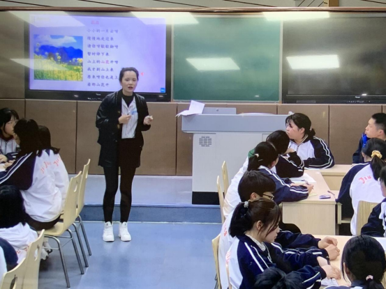 濂溪区第一中学第一届主题班会展示观摩课顺利落幕(图7)
