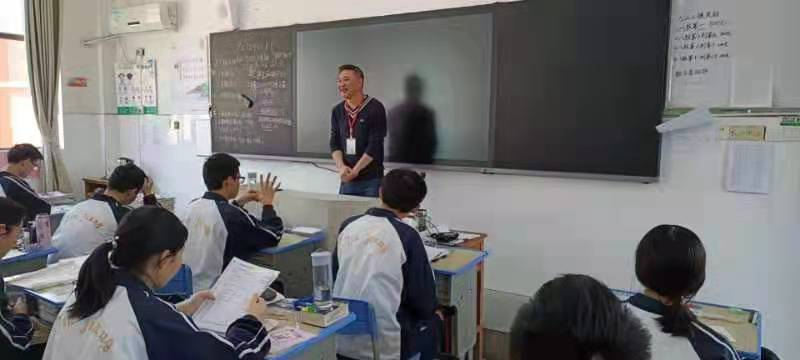 学党史 悟思想 办实事 开新局 ——区一中助力高考 勇当“教育兴区”排头兵之二(图3)