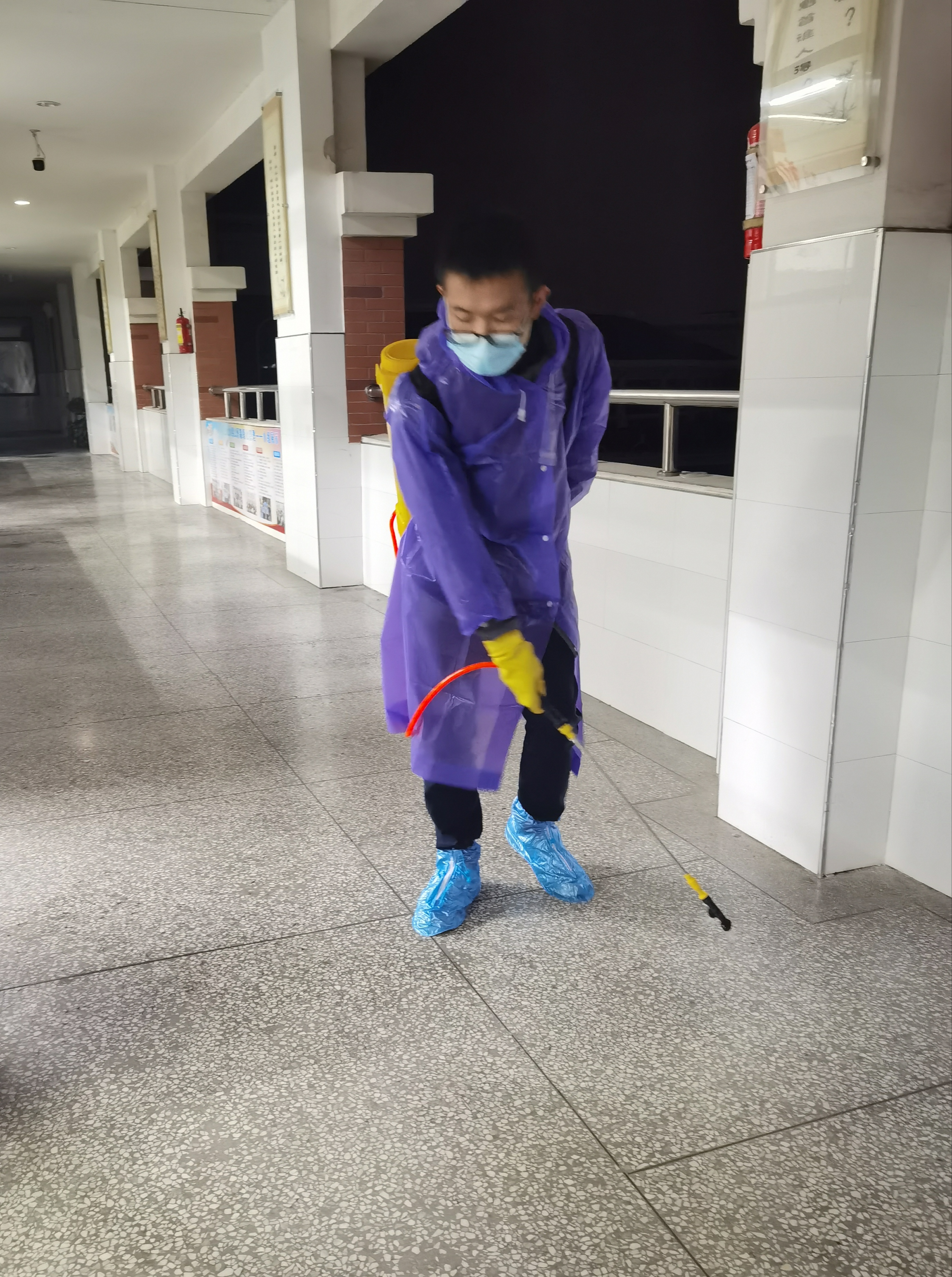 高二年级认真落实疫情防控工作(图6)