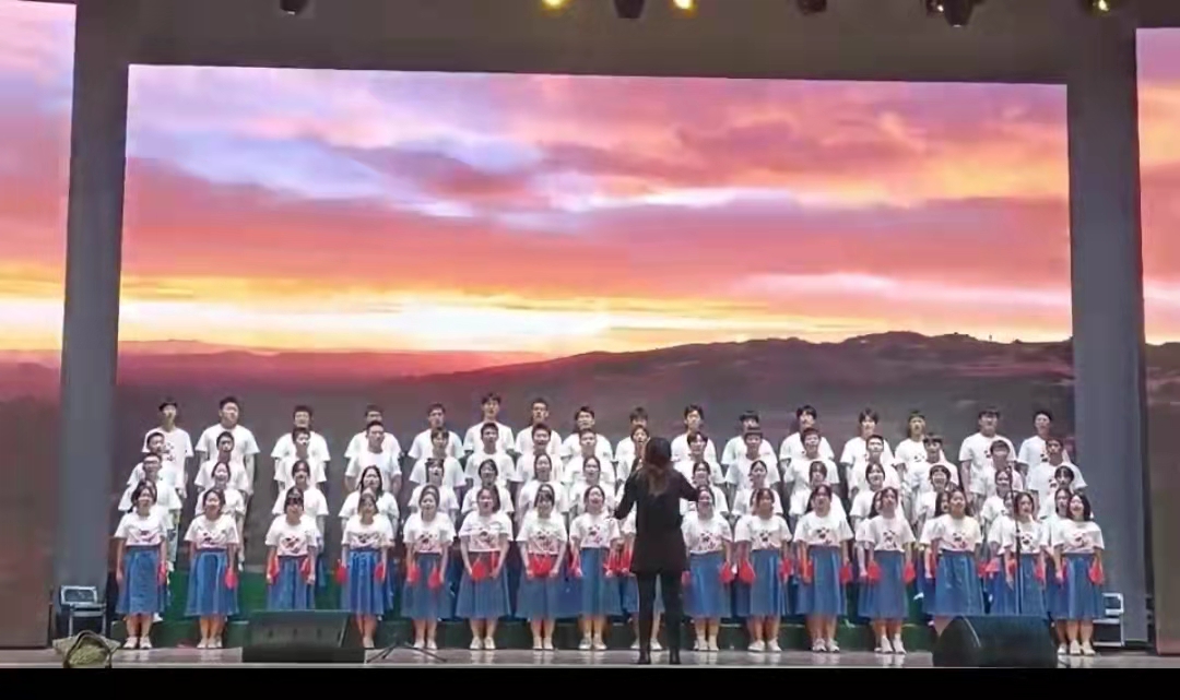 濂溪区第一中学二十七届文化艺术节暨建校60周年汇报演出(图6)