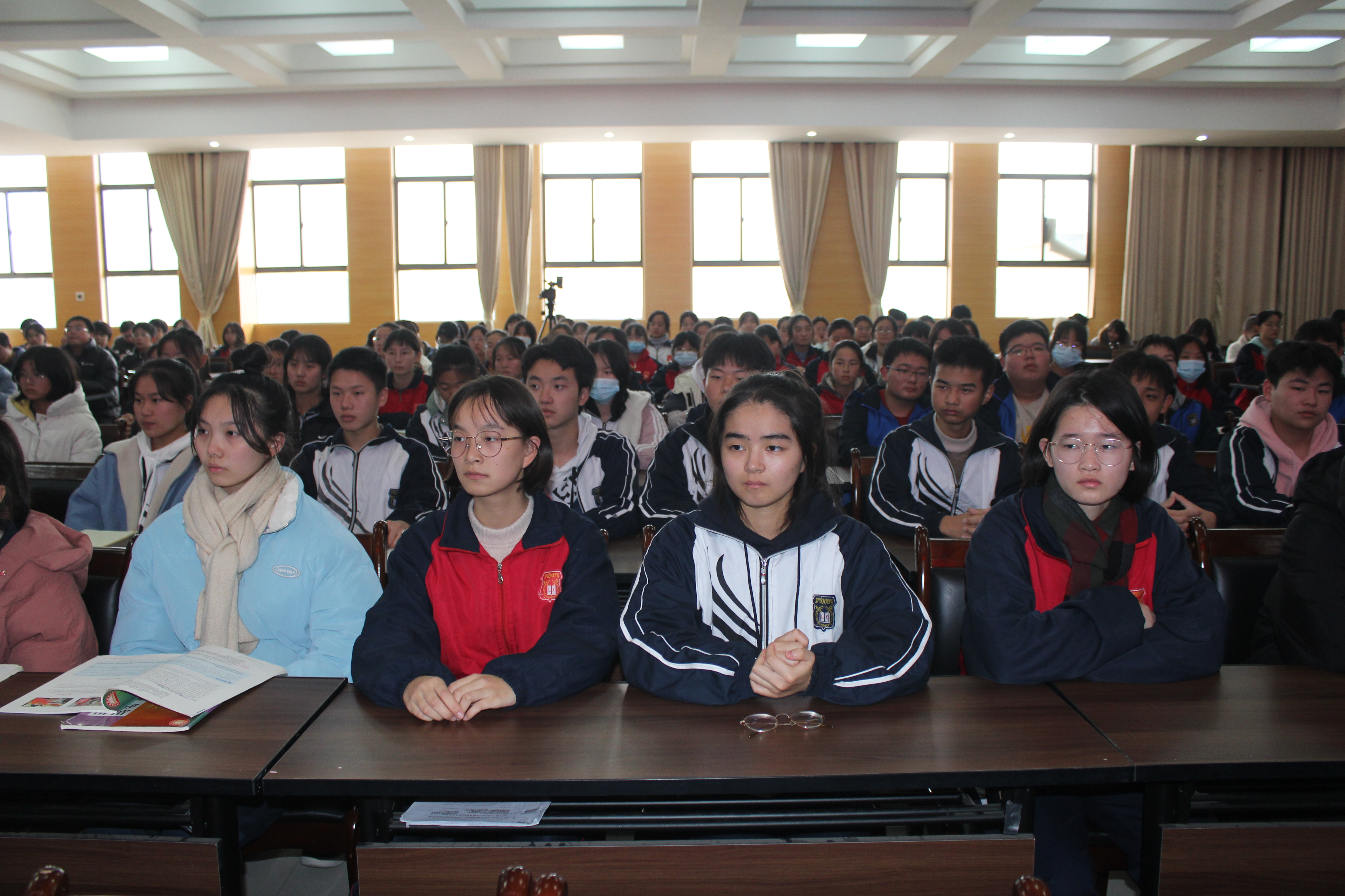  濂溪区一中举行白鹿讲坛第十九讲——科普报告会(图4)
