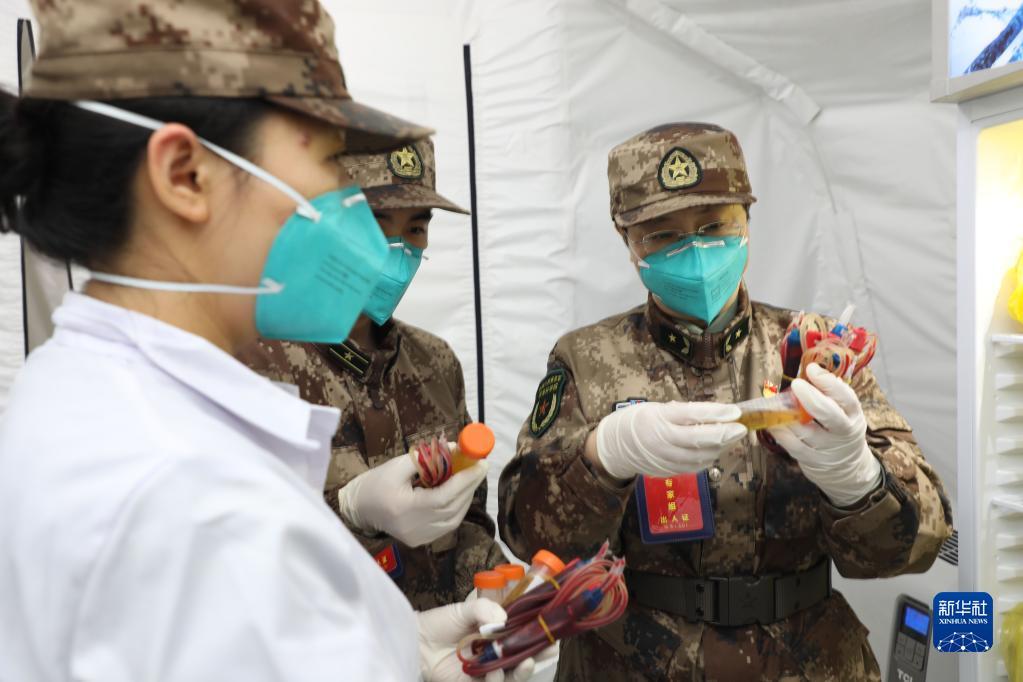 生命至上 举国同心——抗疫精神述评(图5)
